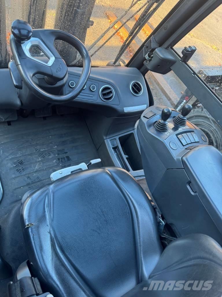 Linde H30D-01 Chariots diesel