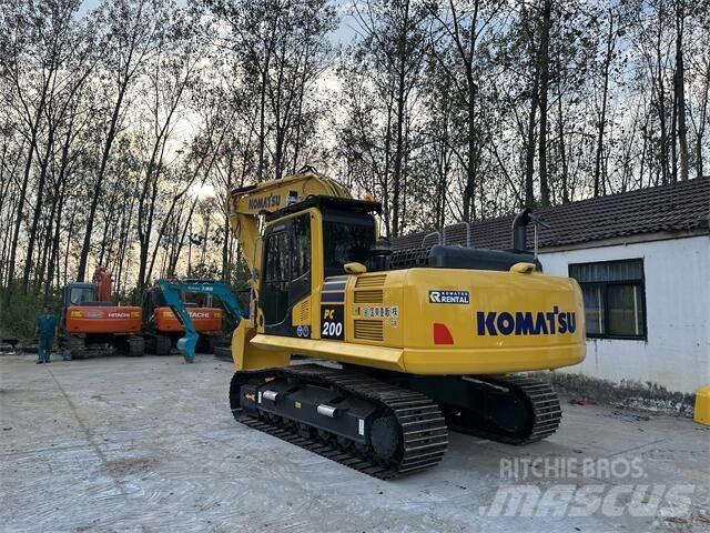 Komatsu PC200-8 Pelle sur chenilles