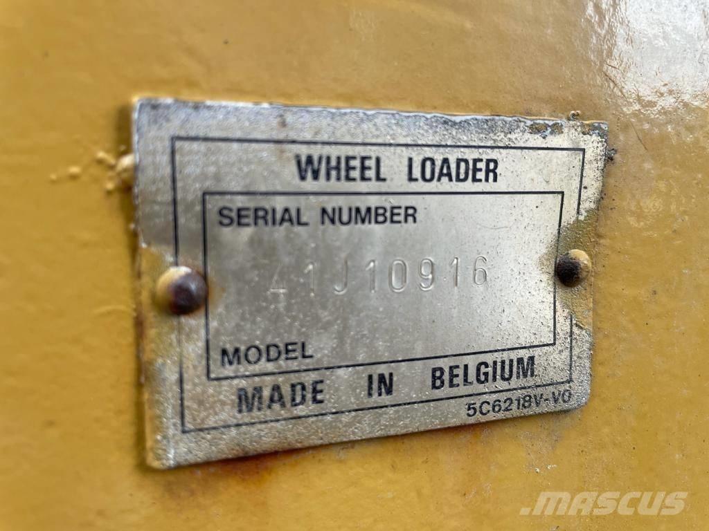 CAT 920 Chargeuse sur pneus