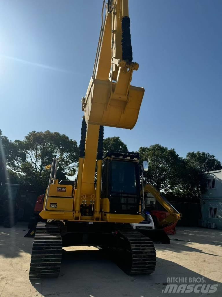 Komatsu PC 200-8 Pelle sur chenilles