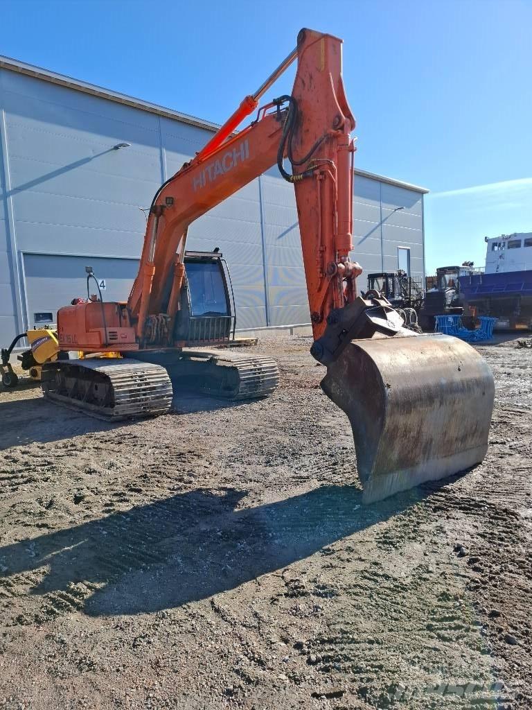 Hitachi EX 165 LC Pelle sur chenilles