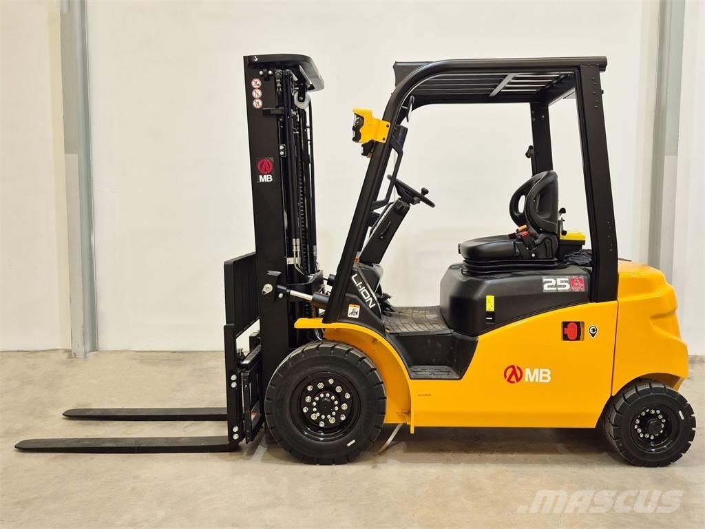  MB Forklift EFL253 Chariots élévateurs électriques