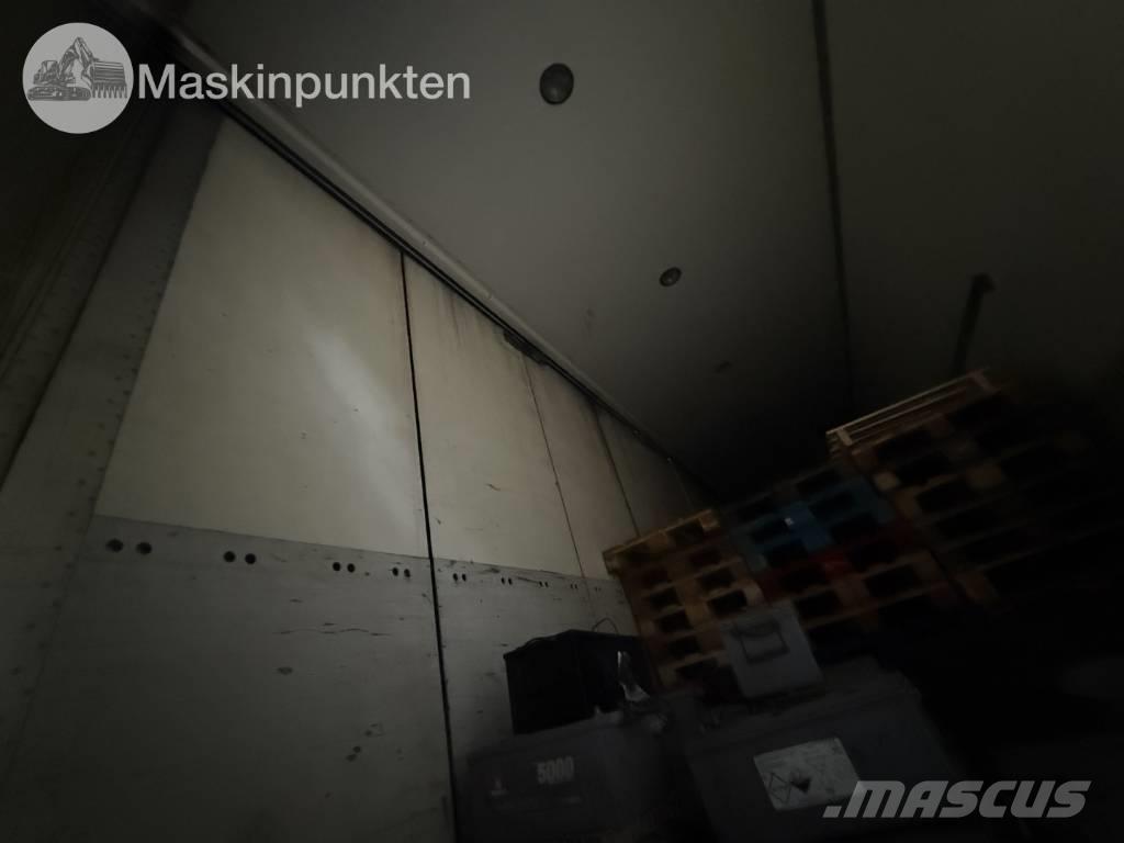 NTM UTP-29/39L-4 Remorque Fourgon