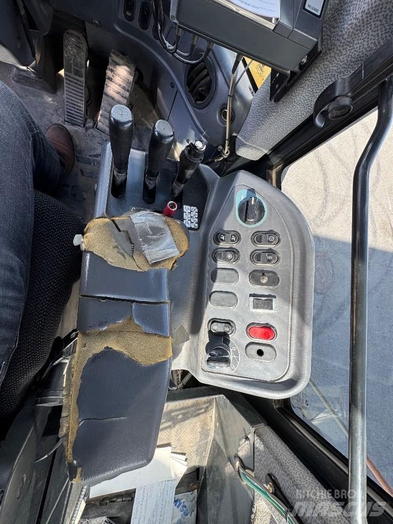 Komatsu WA 480 Chargeuse sur pneus