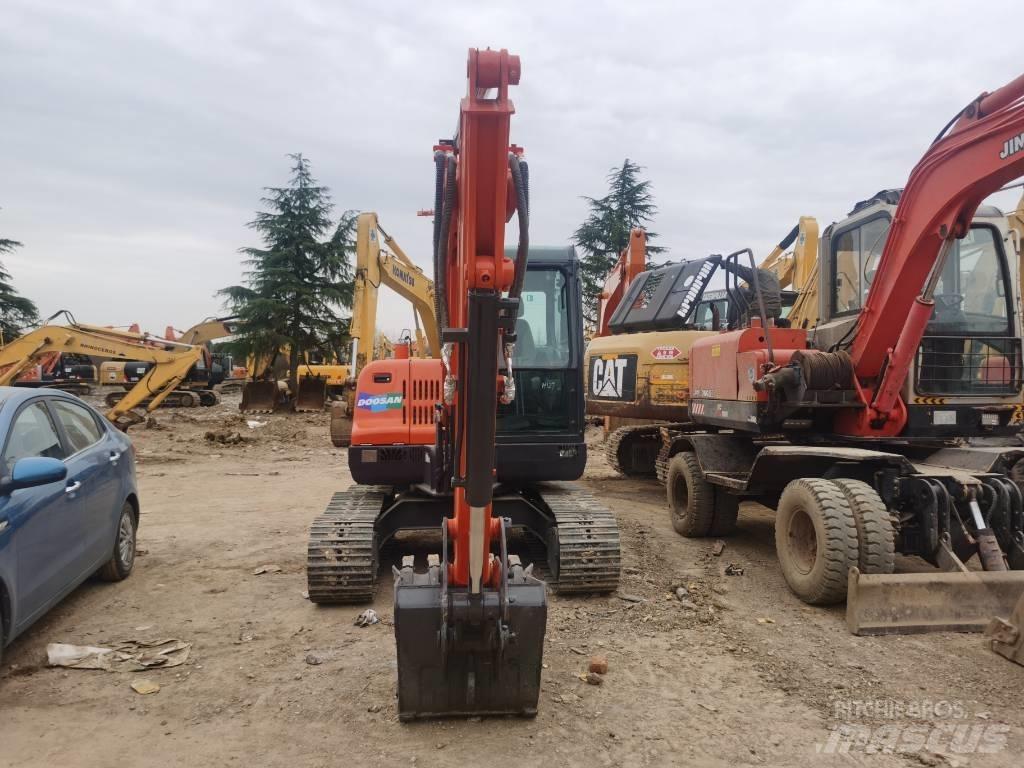 Doosan DX 60 Mini pelle < 7t