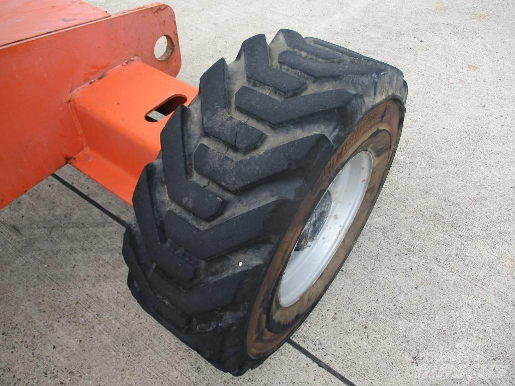 JLG 460SJ (867) Nacelles télescopiques