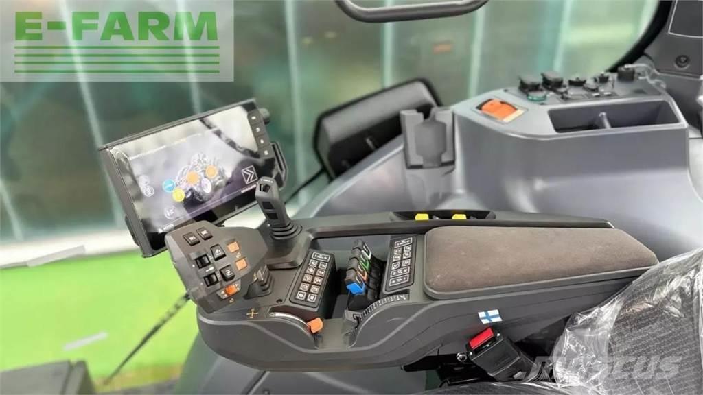 Valtra q 285 Tracteur