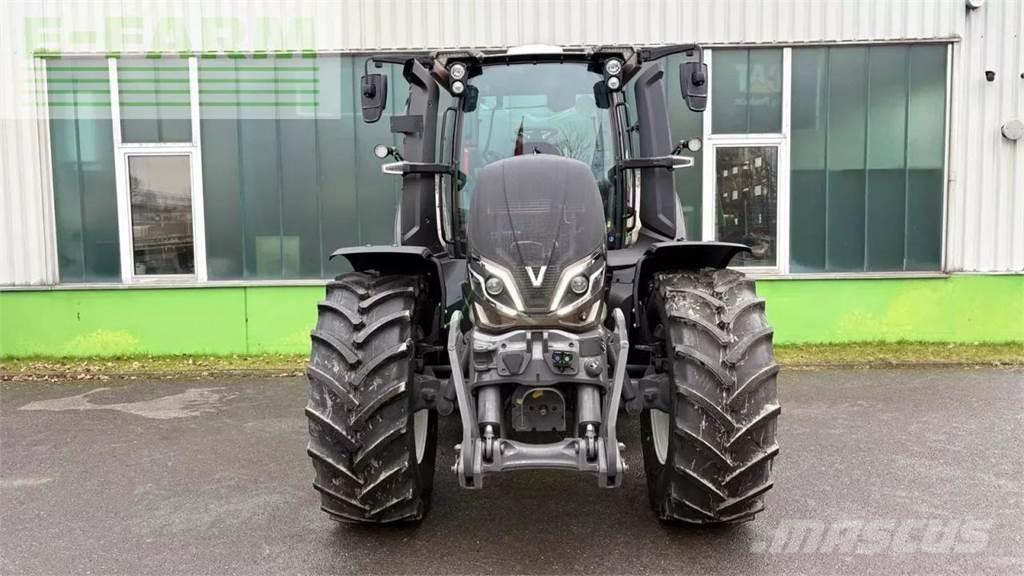 Valtra q 285 Tracteur