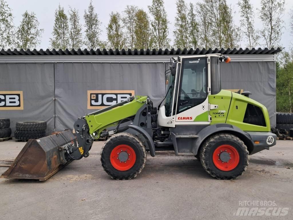 CLAAS 738T Chargeuse télescopique sur pneus