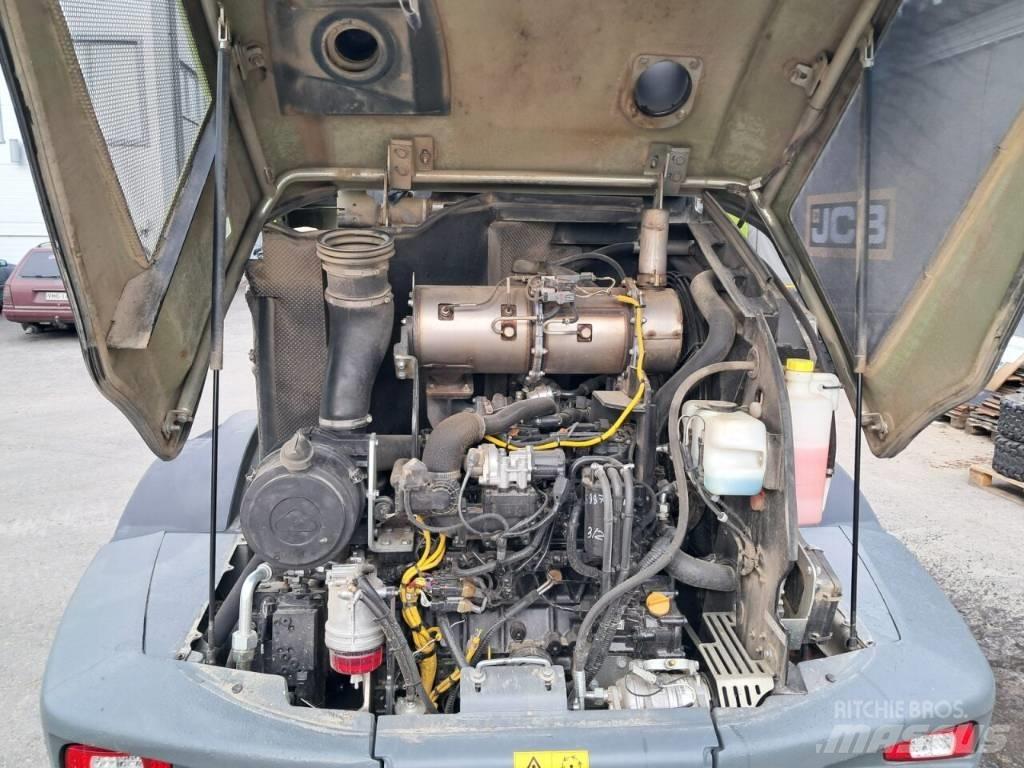 CLAAS 738T Chargeuse télescopique sur pneus