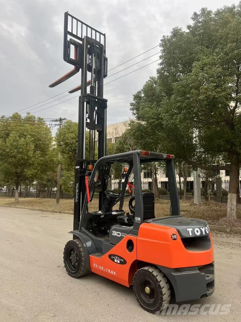 Toyota 3t Chariots diesel