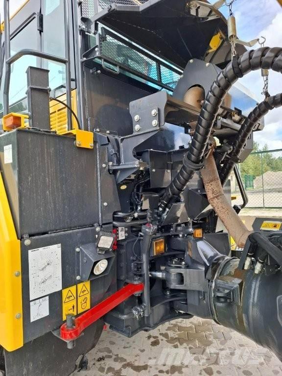 Komatsu HM 300 Tombereau articulé