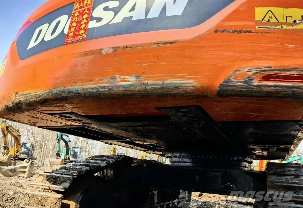 Doosan DX 500 LC Pelle sur chenilles
