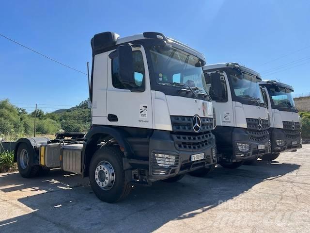 Mercedes-Benz 2045 Tracteur routier