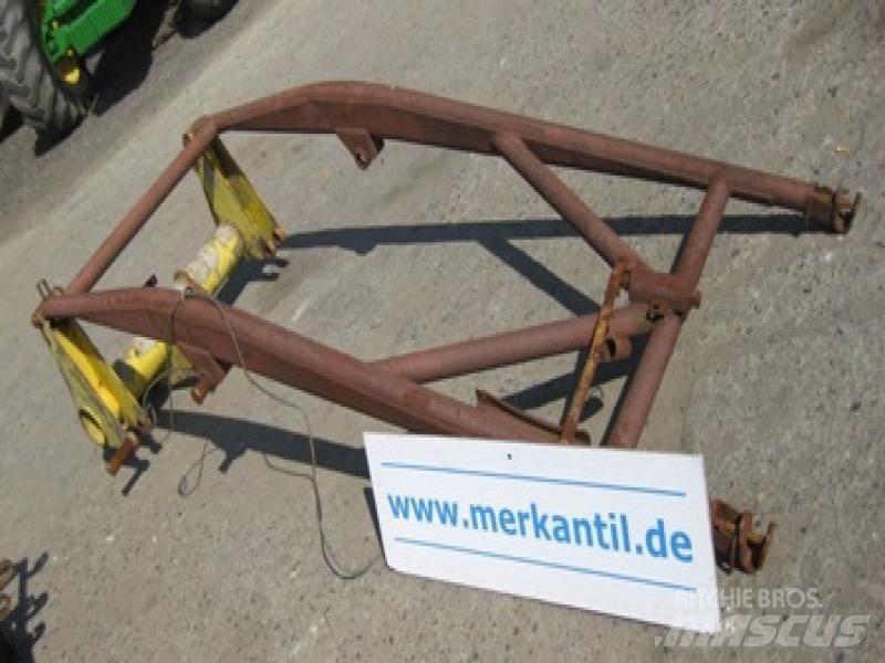  Frontlader RS09 Chargeur frontal, fourche