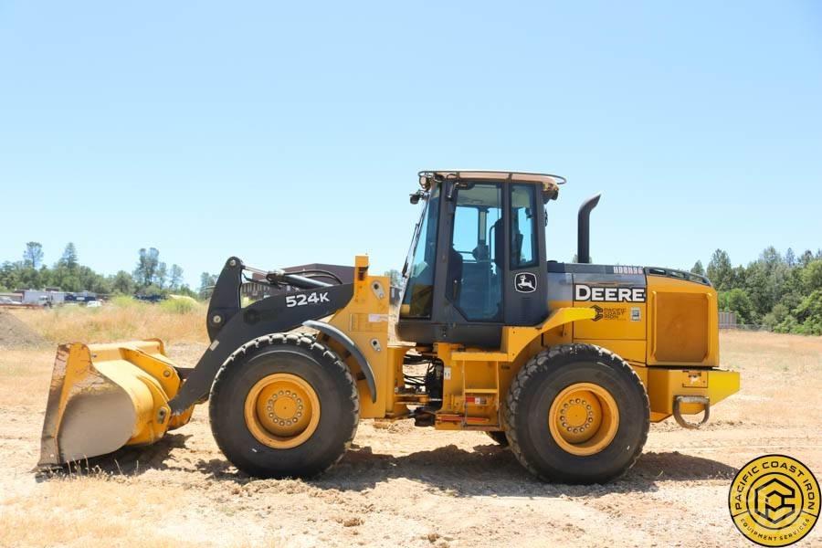 DEERE 524K Chargeuse sur pneus