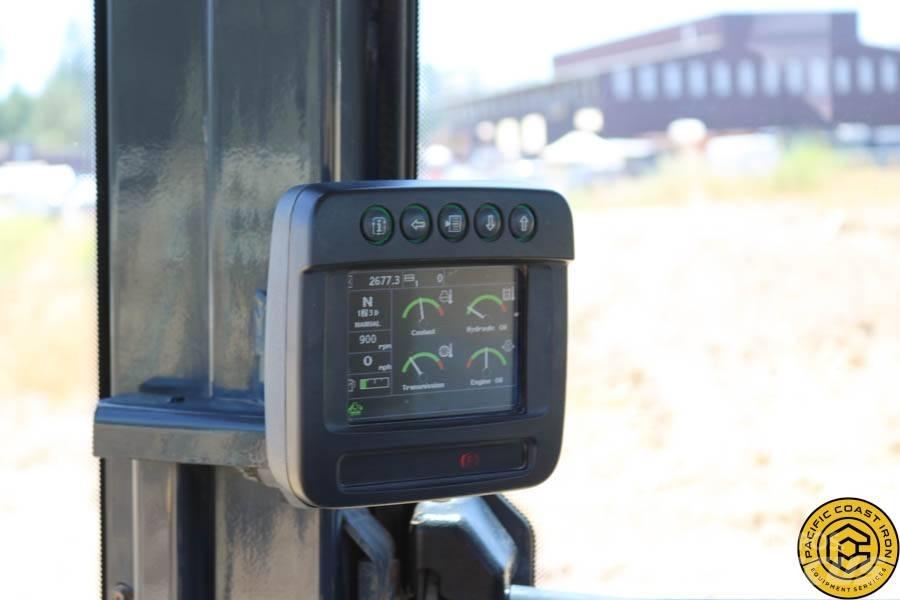 DEERE 524K Chargeuse sur pneus