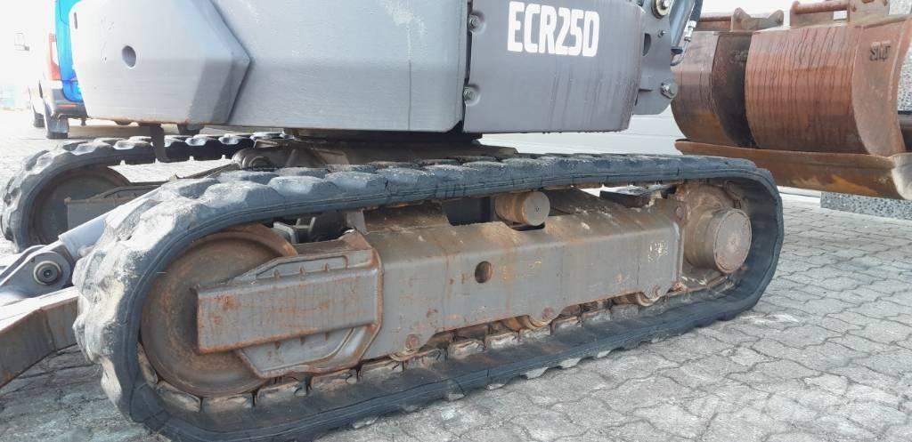 Volvo ECR 25 D Mini pelle < 7t