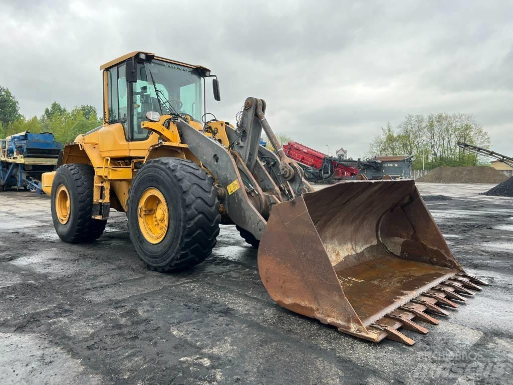 Volvo L 120 F Chargeuse sur pneus