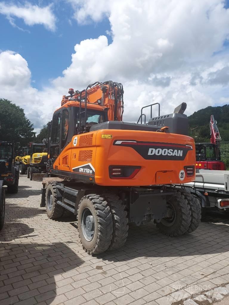 Develon DX 170 W-7 Pelle sur pneus