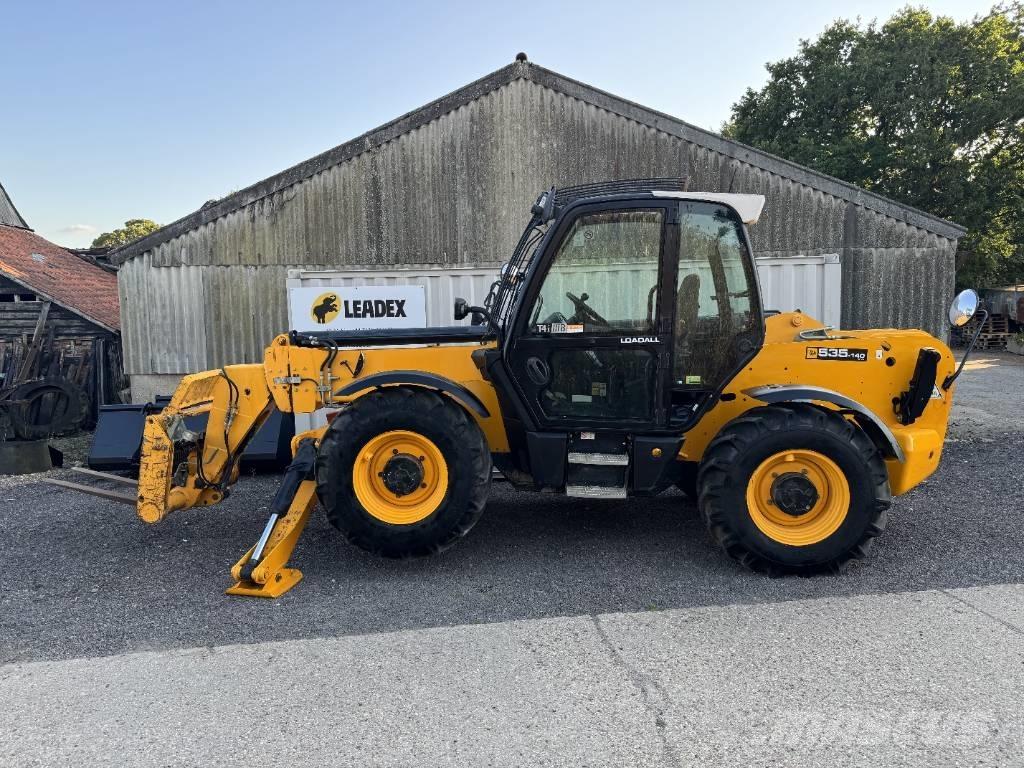 JCB 535-140 Hiviz Chariot télescopique