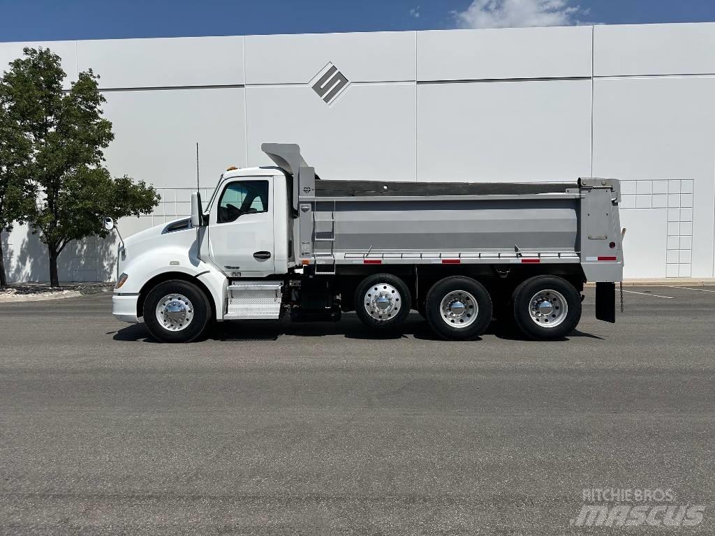 Kenworth T 680 Camion benne