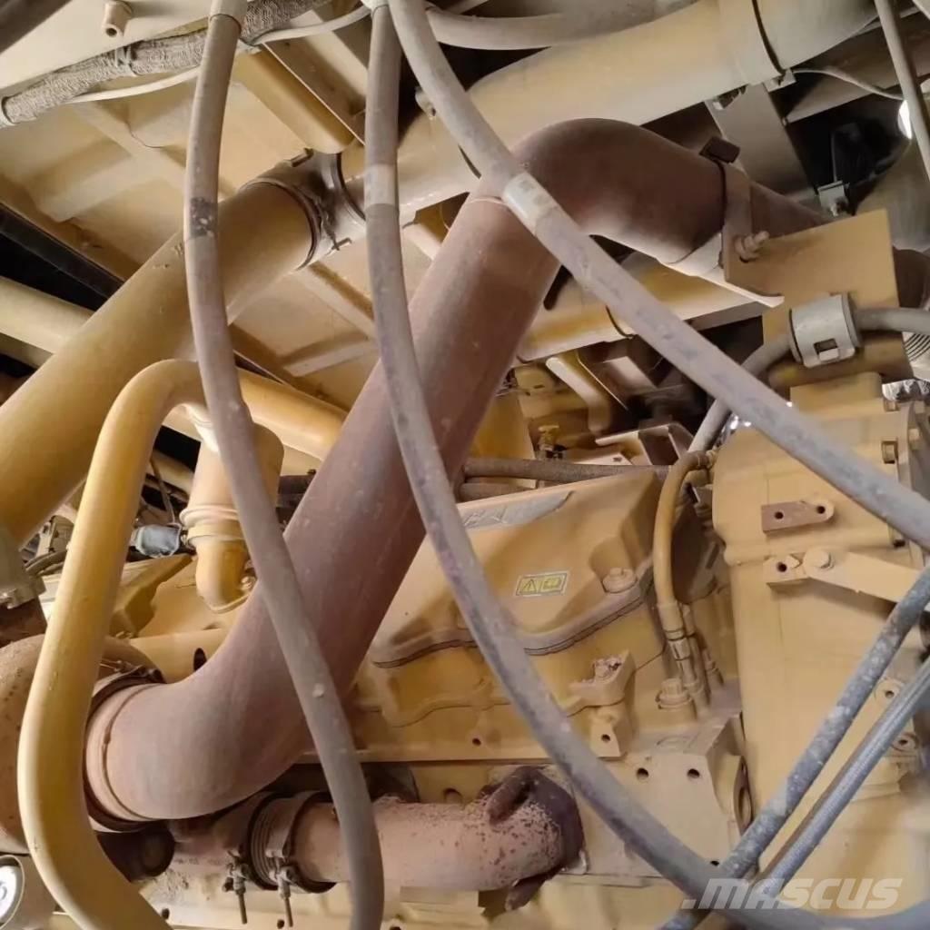 CAT 777 Tombereau rigide