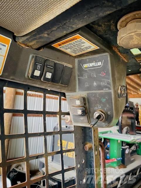 CAT 277 Chargeuse compacte