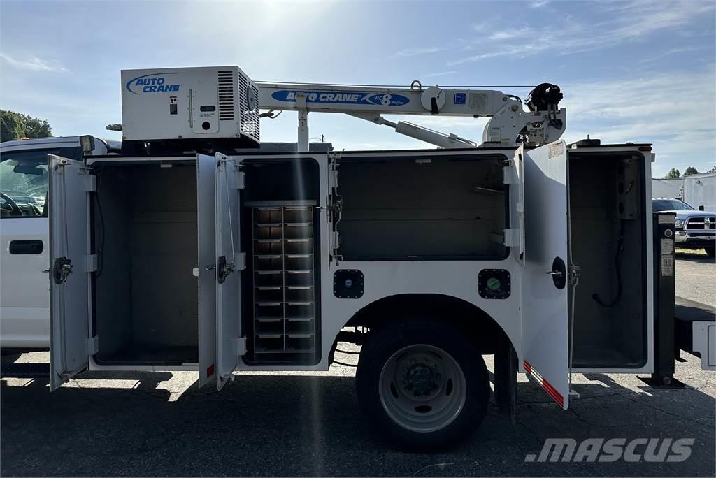 Ford F550 Camions et véhicules municipaux
