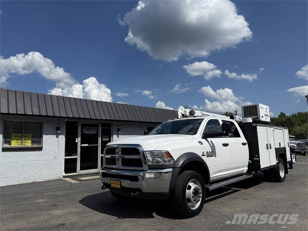 RAM 5500 Camions et véhicules municipaux