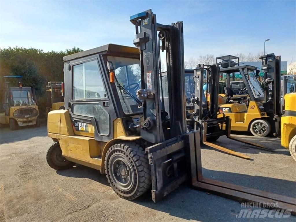 CAT DP50K2 Autres Chariots élévateurs