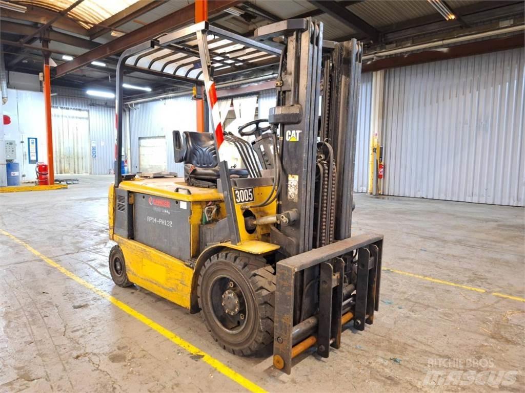 CAT EP30K-PAC Autres Chariots élévateurs