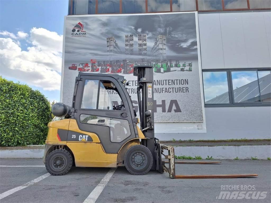 CAT GP25NTD Autres Chariots élévateurs