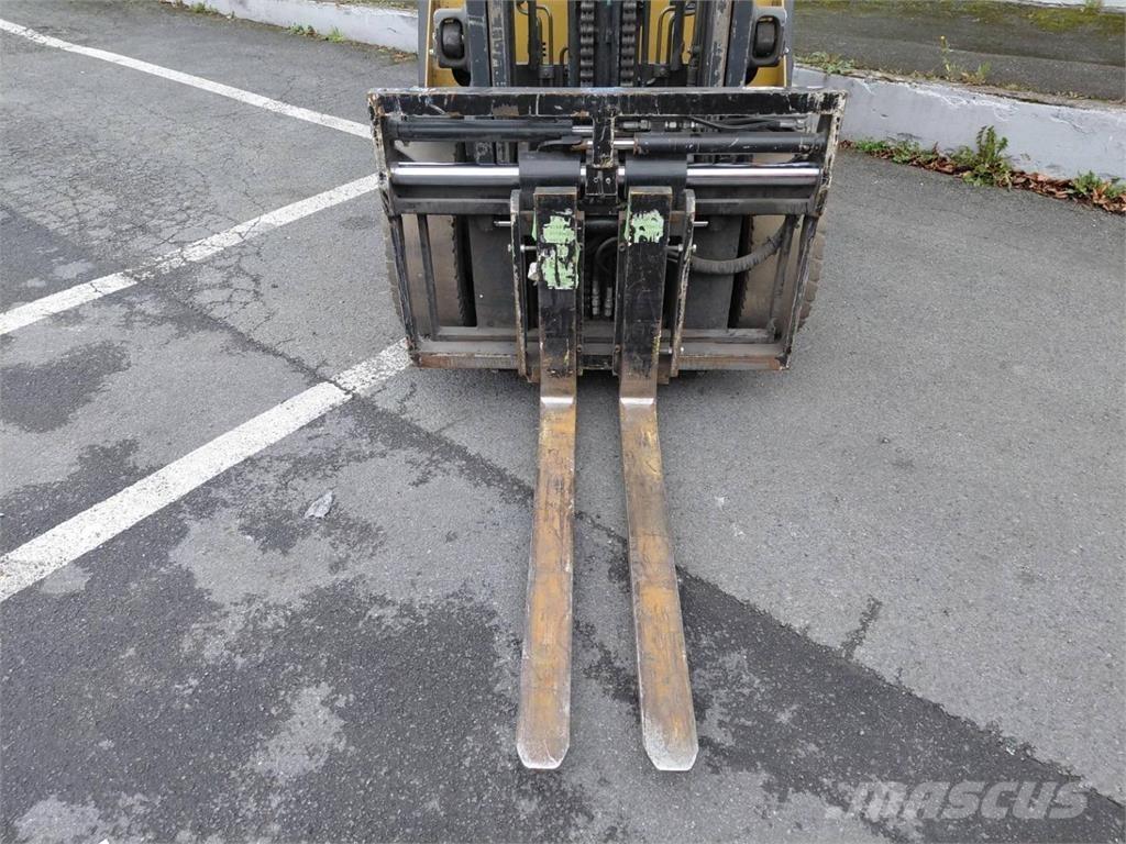 CAT GP30NTD Autres Chariots élévateurs