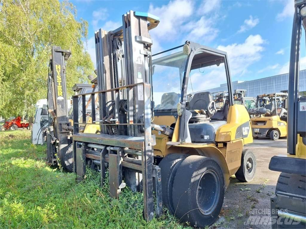 CAT GP40N Autres Chariots élévateurs