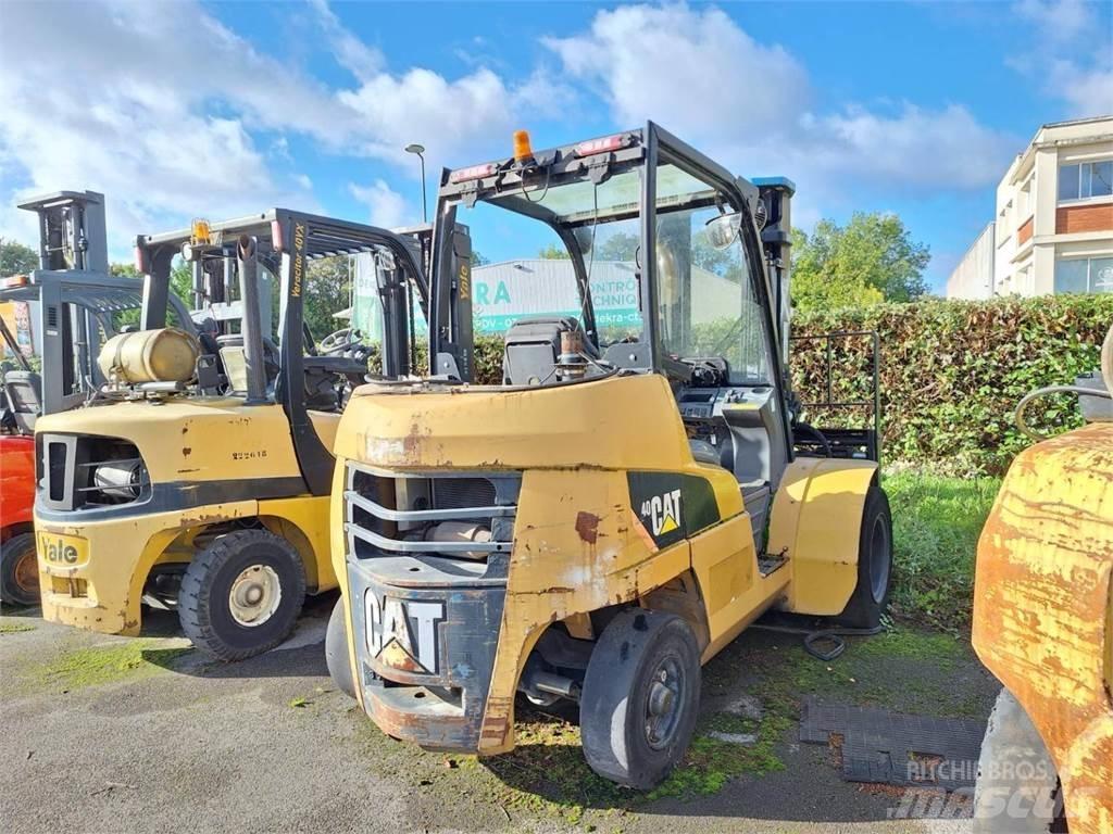 CAT GP40N Autres Chariots élévateurs