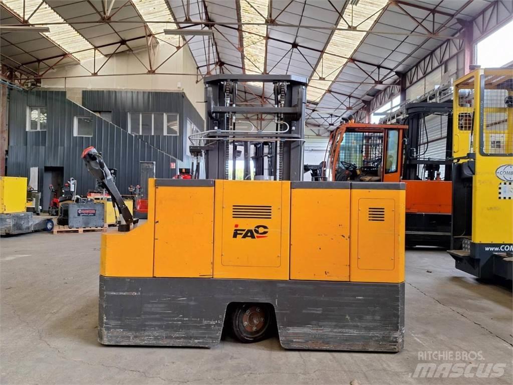 FAC 4VR 2510 Gerbeur accompagnant