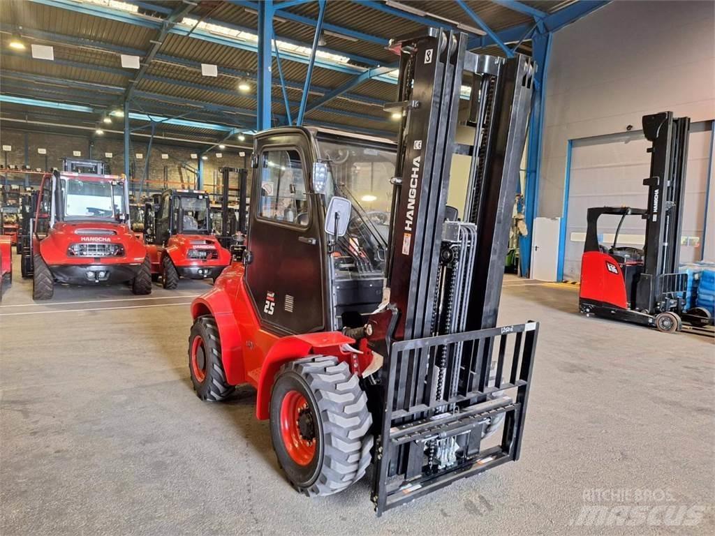 Hangcha TT25-4 Chariot tout terrain