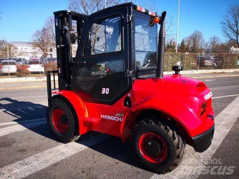 Hangcha TT30-4 Chariot tout terrain