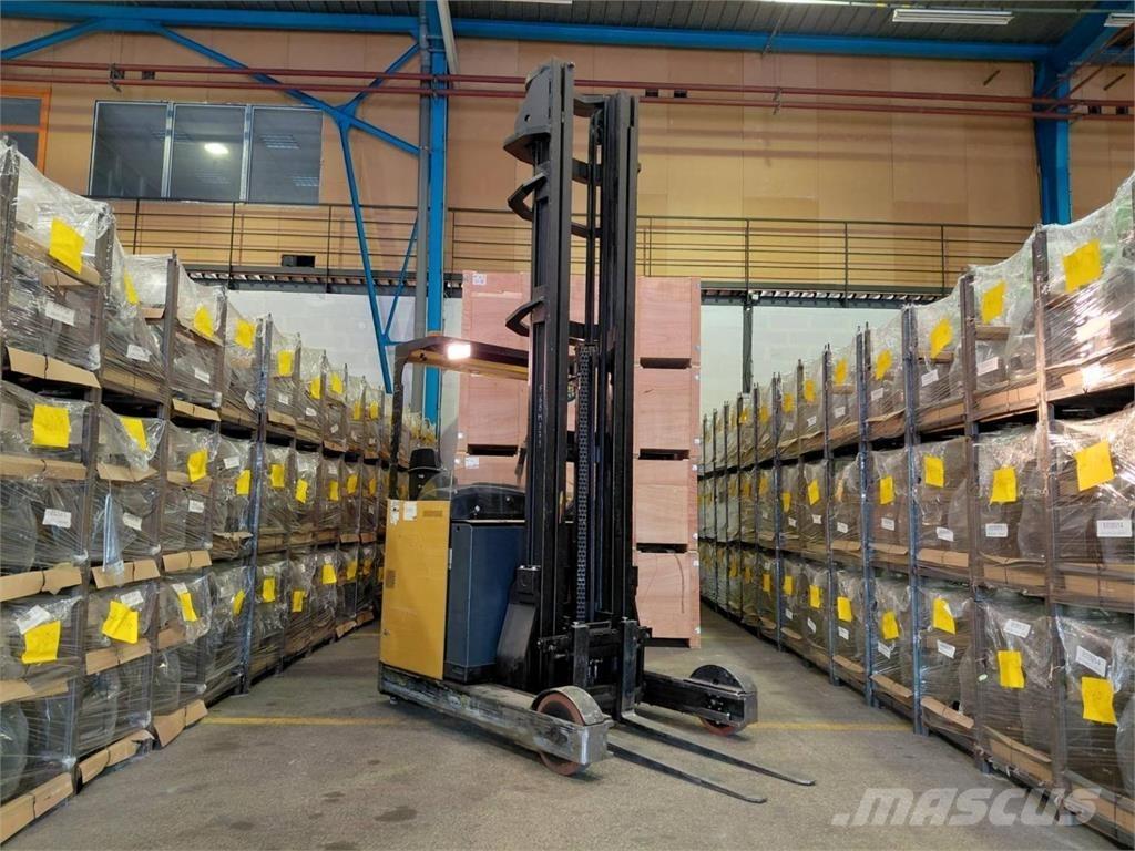 Hyster HYR2.0 Chariot à mât rétractable