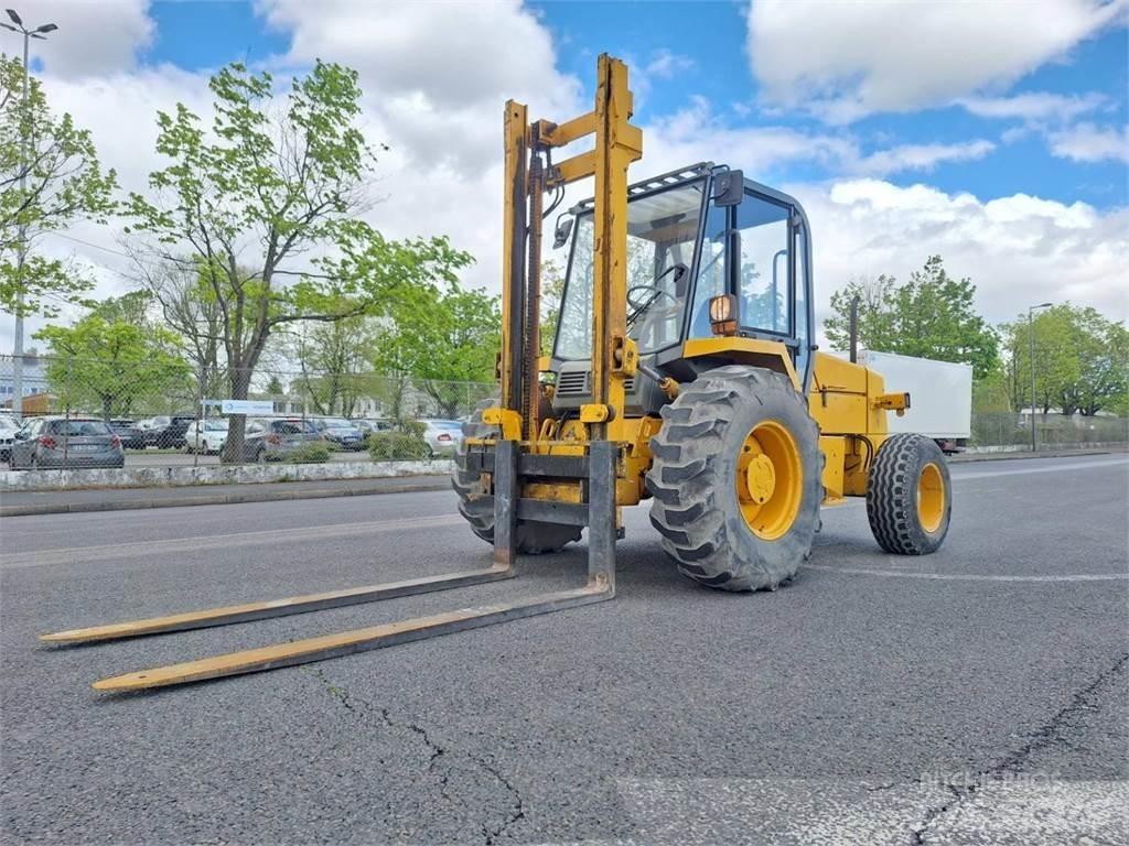 JCB 930-2 Chariot tout terrain