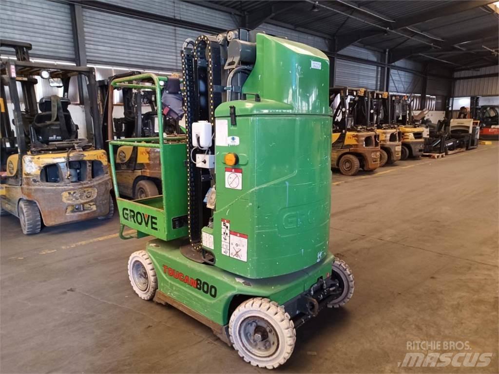 JLG TOUCAN 800 Autre nacelle élévatrice
