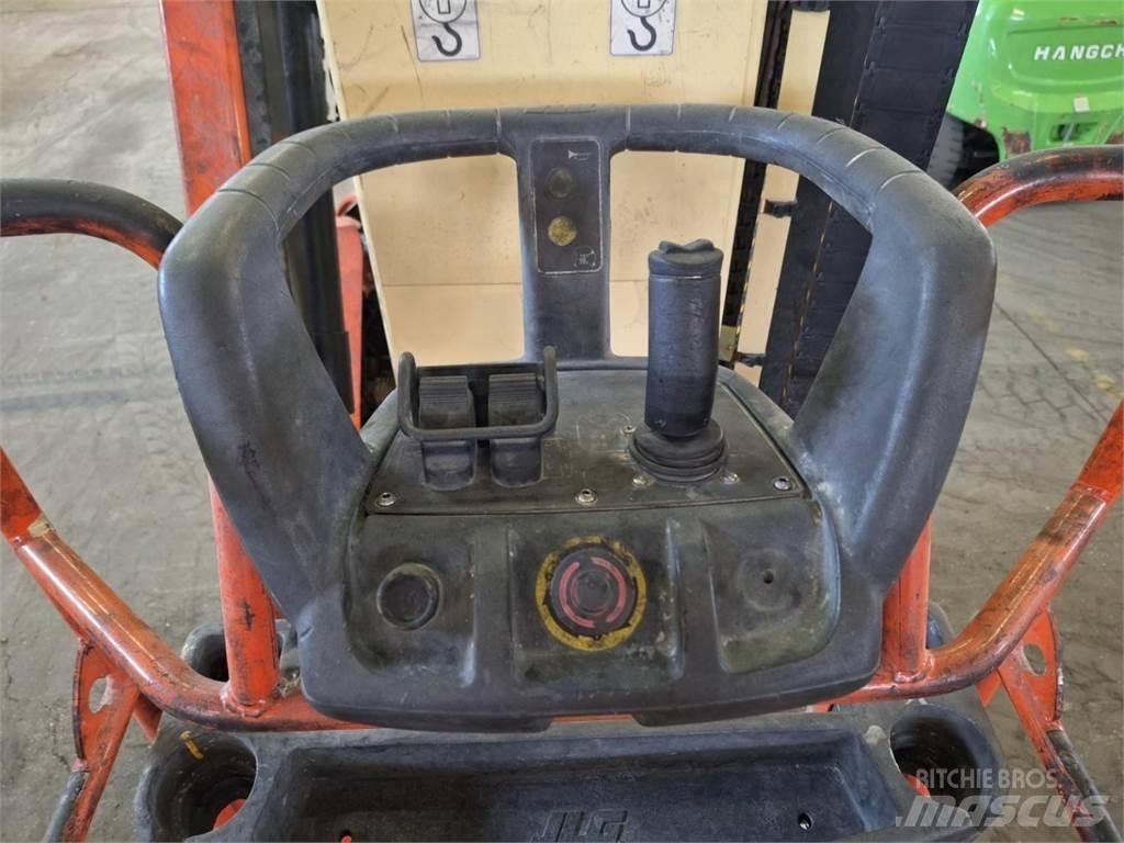JLG TOUCAN 8E Autre nacelle élévatrice