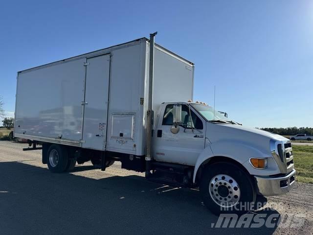 Ford F750 Broyeur à déchets