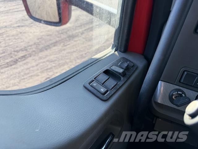 Kenworth T880 Autre fourgon / utilitaire