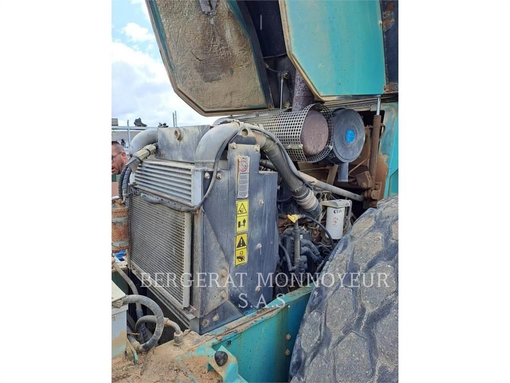 Ammann ASC130D Compacteur de sol