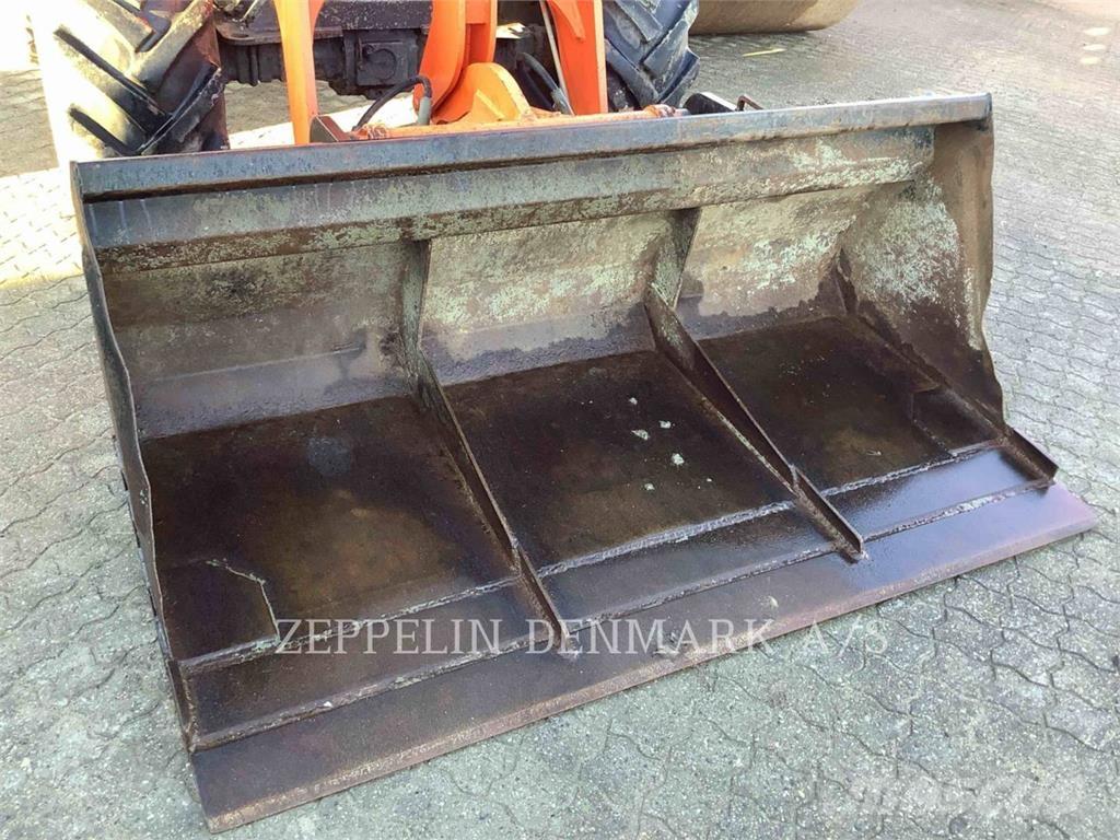 Atlas AR65 Chargeuse sur pneus