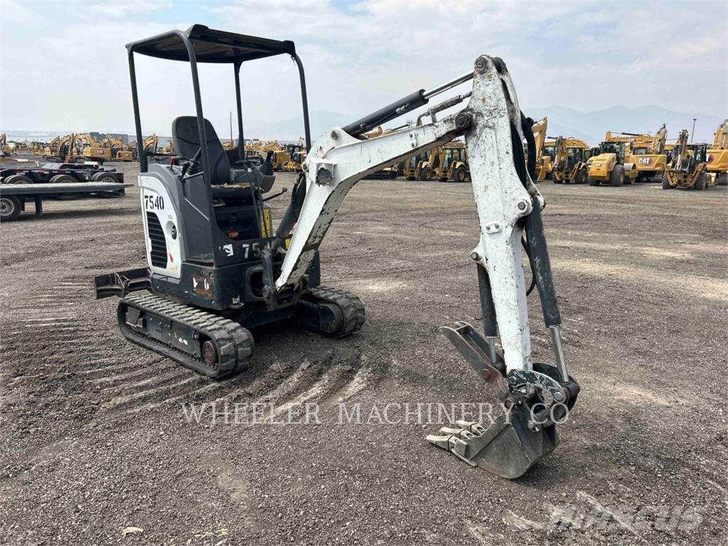 Bobcat E20 Pelle sur chenilles
