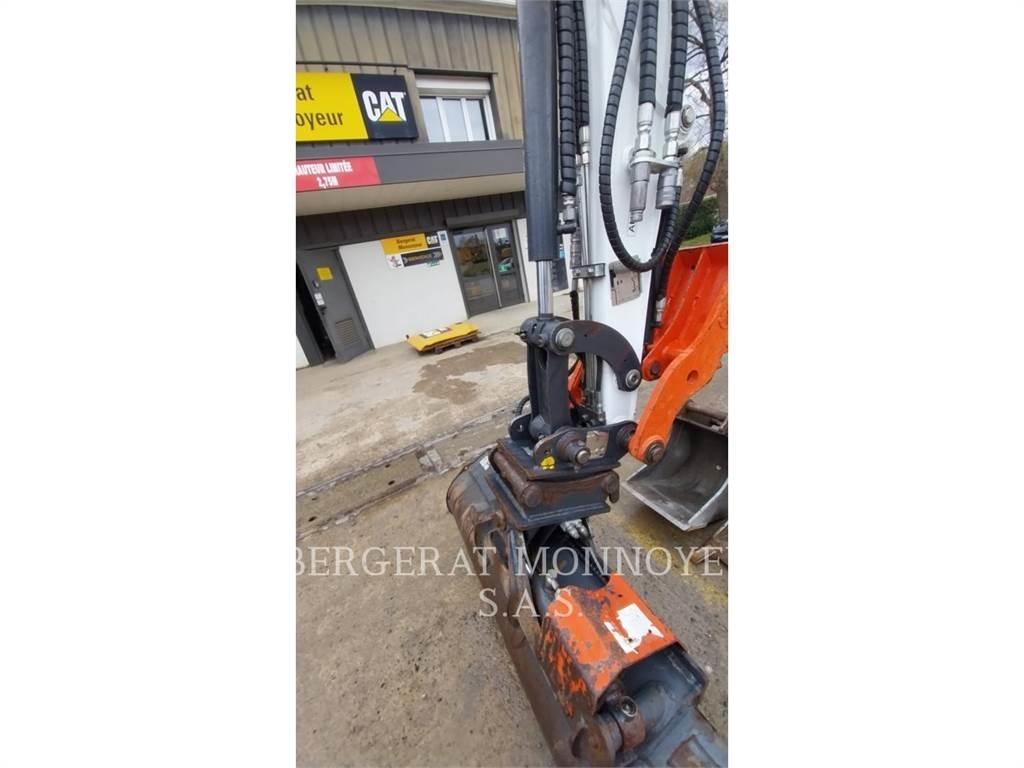 Bobcat E27 Pelle sur chenilles
