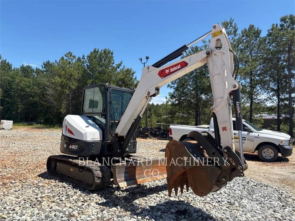 Bobcat E60 Pelle sur chenilles